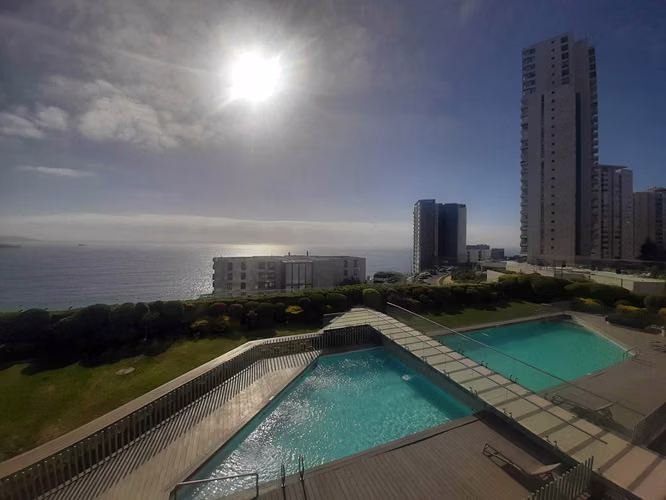 Moderno, amplio y con gran vista al mar (89657) - Imagen 19