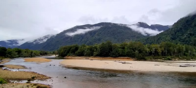 RÍO QUEULAT 43HA