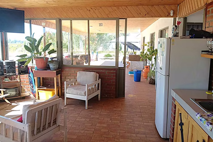 A 400metros de la ruta 5, casa en parcela (89915)