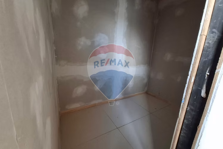 Vende parcela y casa 4 d y 2 b excelente ubicación