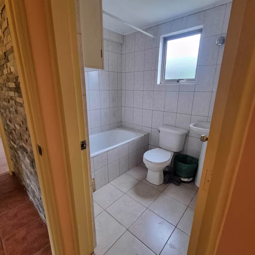 Casa con Dormitorio en Suite en Primer Piso (90289)