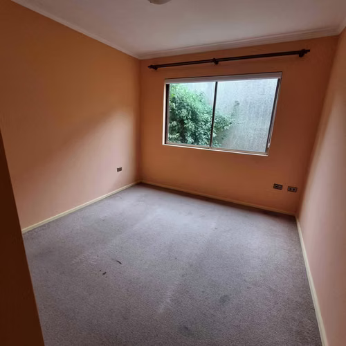 Casa con Dormitorio en Suite en Primer Piso (90289)