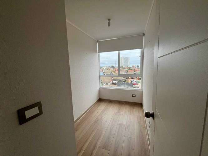 MODERNO SEMI NUEVO (90417) - Imagen 10