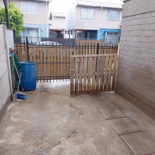 Casa 2 dormitorios Villa Parque - Calera (88068)