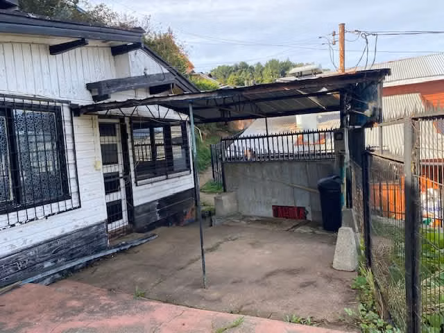 Casa en costanera de Los Molinos