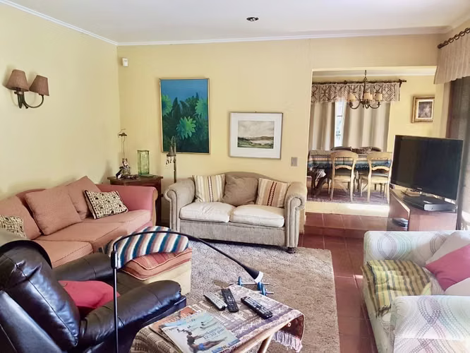 CASA EN PARCELA EN EXCELENTE CONDOMINIO - Imagen 12