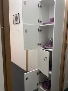Piezas Viven SOLO Mujeres /Barrio Yungay, Stgo Centro