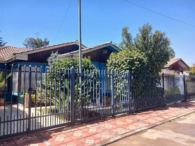 Pudahuel Casa en Venta 3D,2B estacionamiento  (91067)
