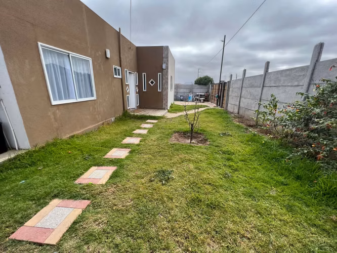 Se vende Casa Parcela Altovalsol