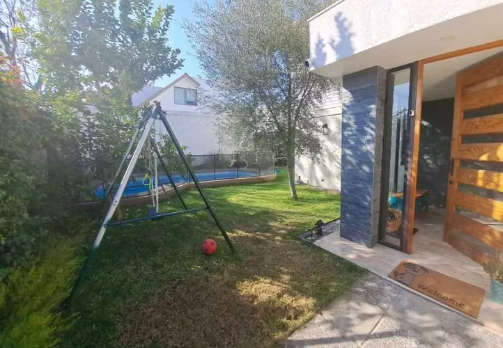 CASA EN VENTA EN VITACURA (91690)