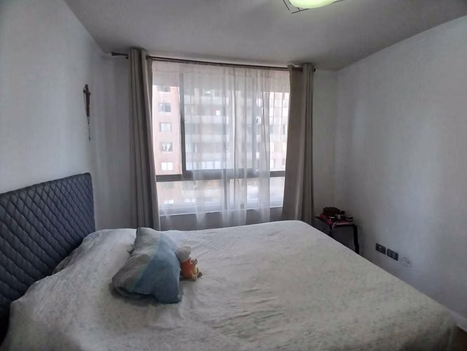 Metro Santa Ana depto. en Arriendo 1D+1B  (91889)