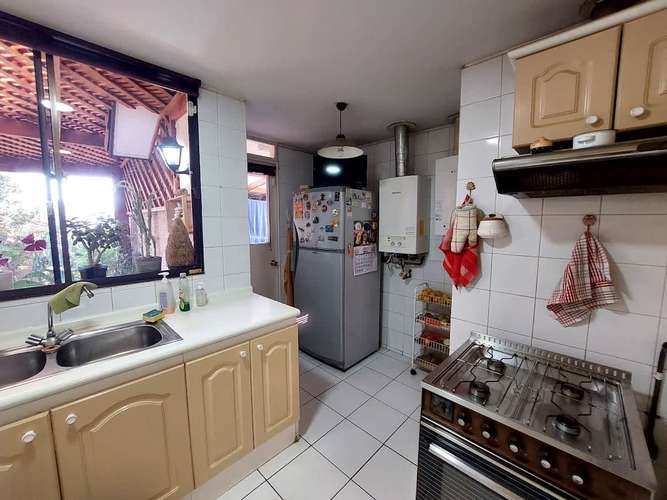 Excelente casa en San Carlos de Apoquindo - Imagen 9