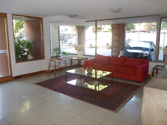 Oportunidad, Venta amplio depto en Macul, 3D (69120)