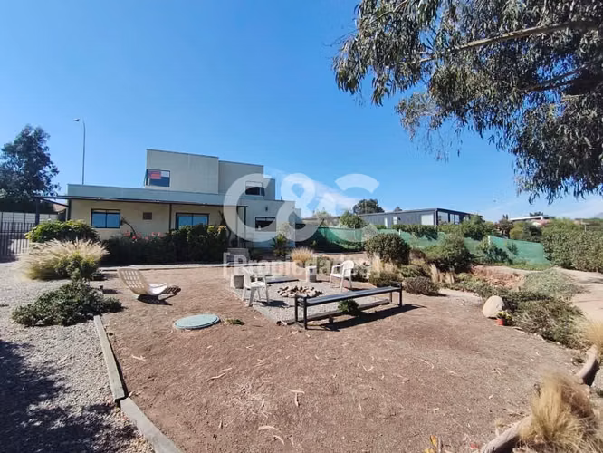 Lomas Mantagua, Linda E Impecable Casa Con Vista