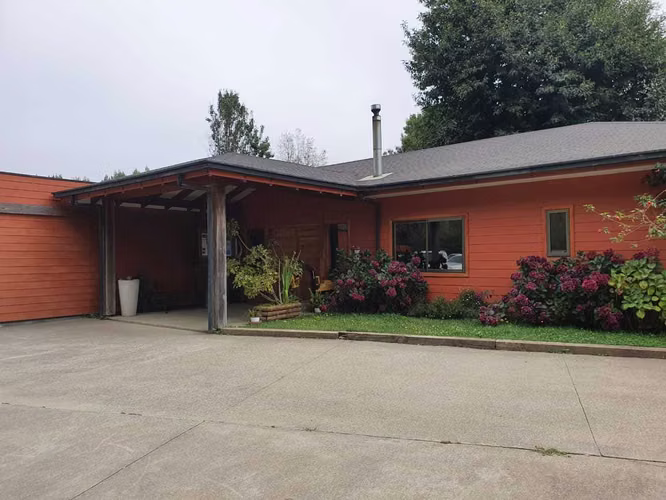 Venta o Arriendo Oficina Amoblada  (90343)
