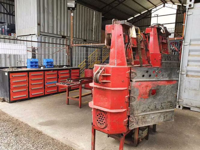 Venta o Arriendo Oficina Amoblada  (90343)