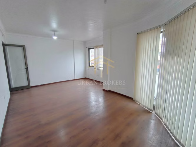 Oficinas con 10 privados, Coquimbo centro (94032)