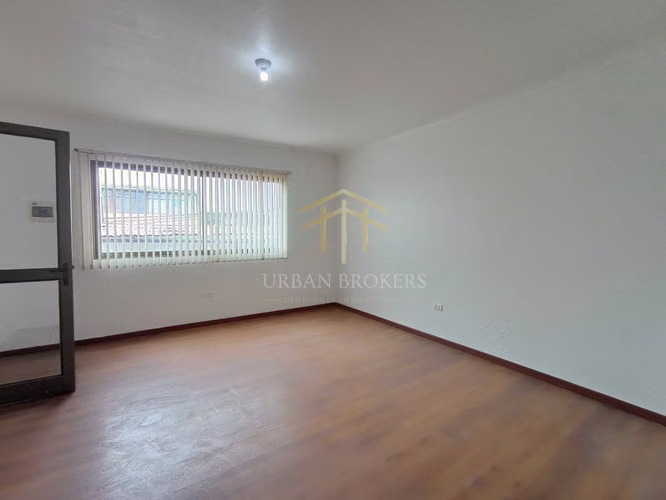 Oficinas con 10 privados, Coquimbo centro (94032)