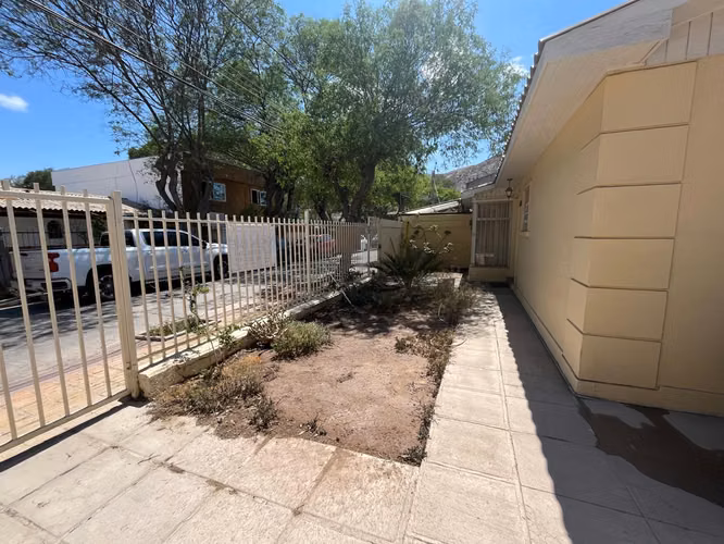 SECTOR ALAMEDA Y JUAN MARTINEZ VALOR VENTA UF. 5.500.-