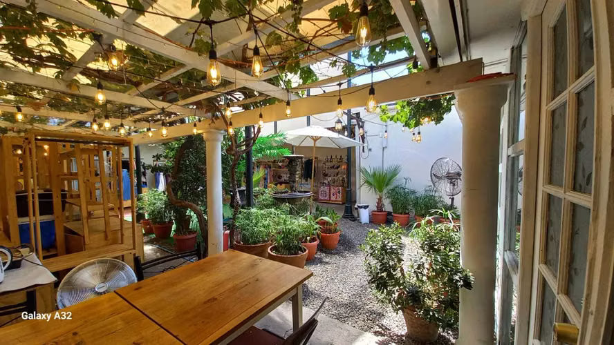 SE ARRIENDA HERMOSA OFICINA  BARRIO ITALIA (73010)