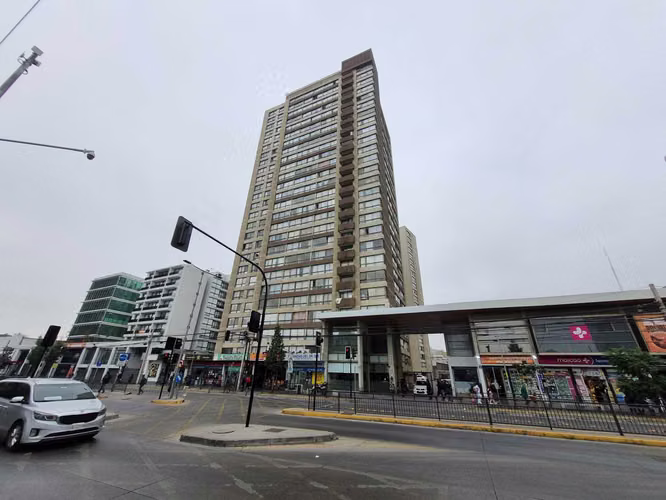 2 dormitorios y terraza (94880)