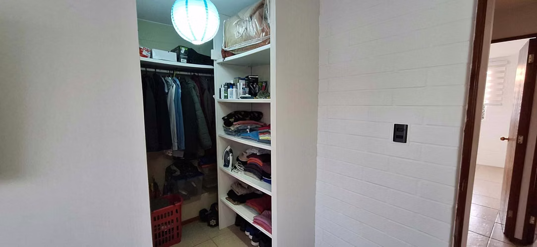 Hermosa Casa 4D+3B+Logia y Estacionamientos (94977)
