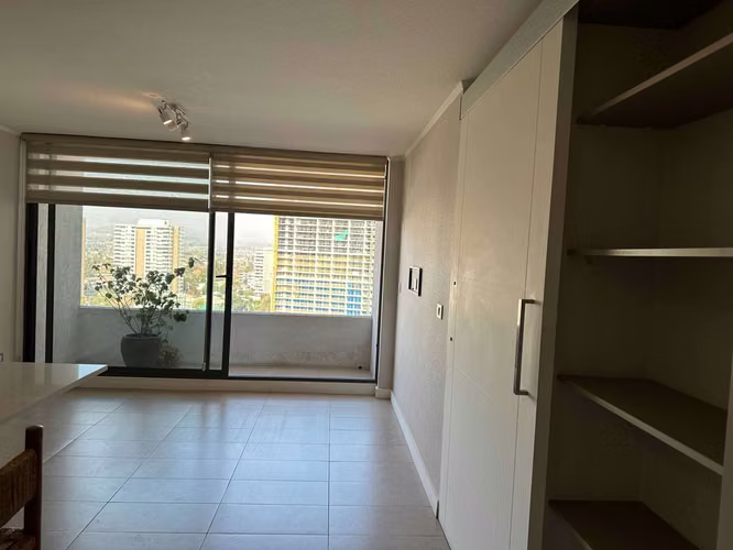 Maravilloso Departamento en Plaza Egaña (95005) - Imagen 2