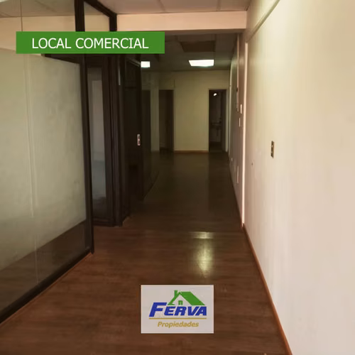 Se arriendan pisos de amplio local comercial, centro de Talcahuano