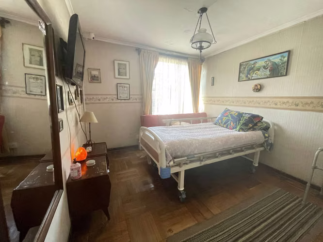 Casa en venta Macul, muy buen estado, buena ubicación y zona segura.