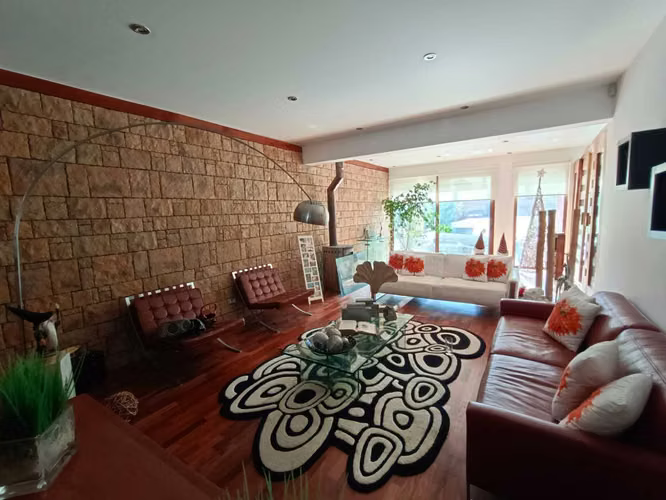 GRAN CASA EN LAS VISCACHAS  (94312)