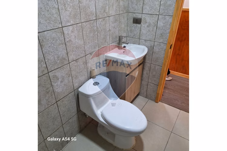 Se arrienda linda casa nueva a estrenar
