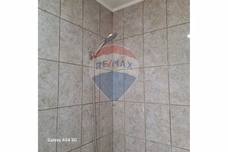 Se arrienda linda casa nueva a estrenar