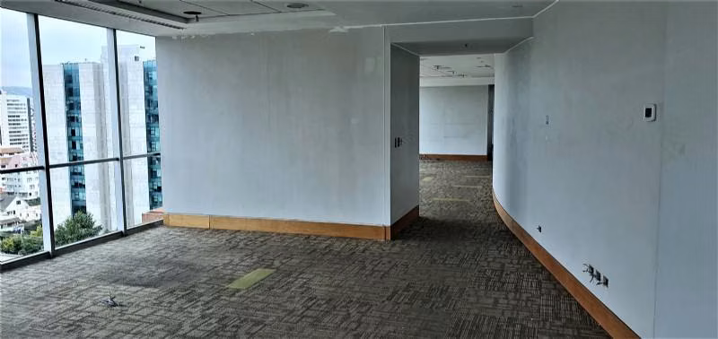 ARRIENDO OFICINA 445 MT2 PLAN VIÑA