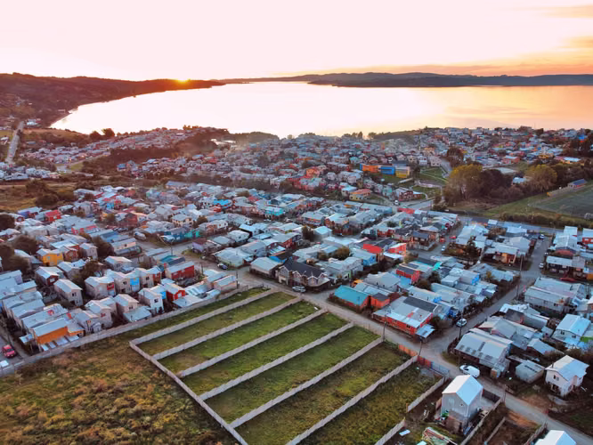 3 TERRENOS URBANOS EN ANCUD CHILOE DE 500M2  (95427)