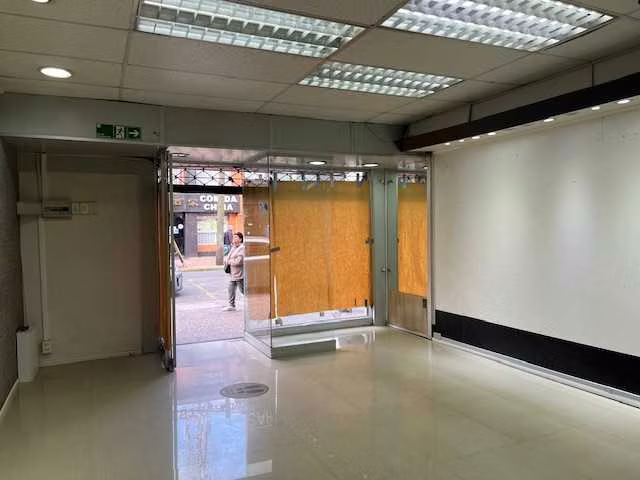Local Comercial de 73 M2 en el Centro de Tco. (95696)