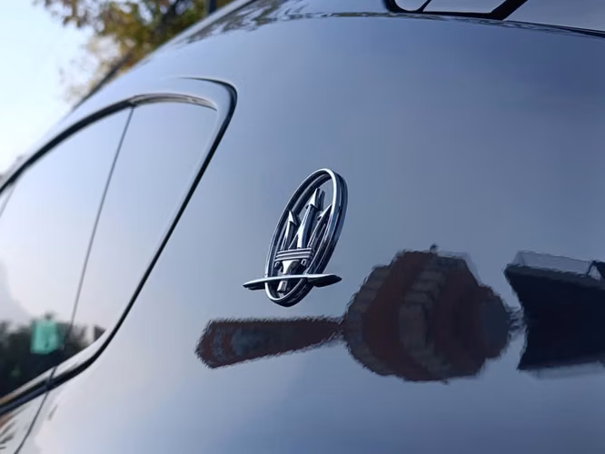 MASERATI LEVANTE 2020