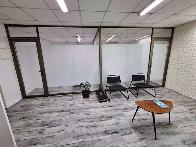 VENDO OFICINA APOQUINDO Y NORUEGA (96429) - Imagen 10