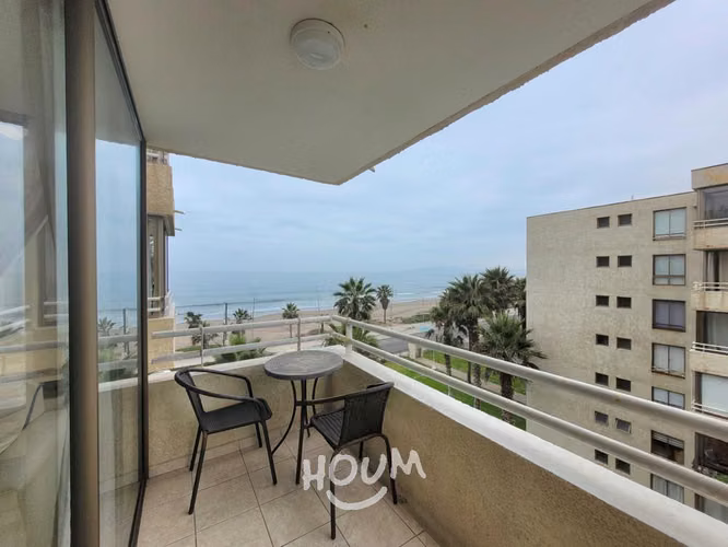 Departamento en Avenida del Mar