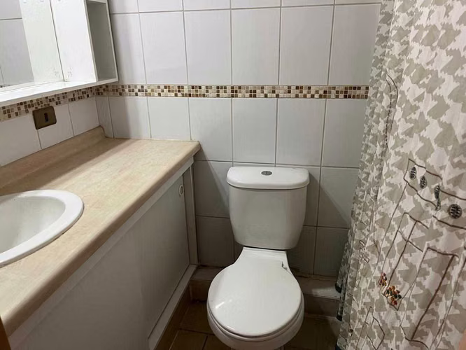 Arriendo dpto Amoblado con estacionamiento (1156)
