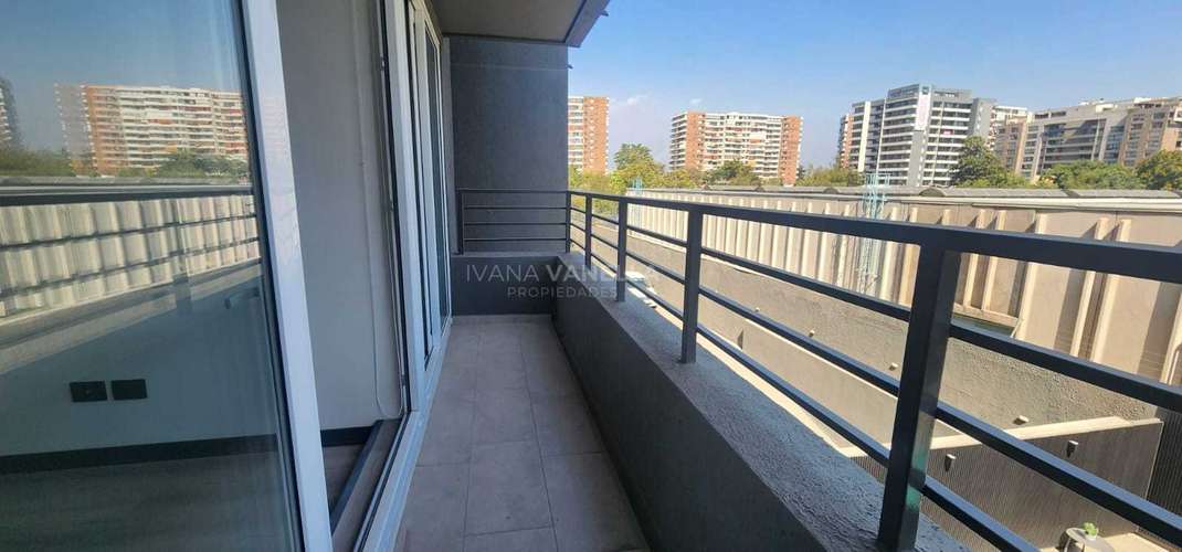 ¡ Arriendo En Ñuñoa a Pasos M. Irarrázaval ! (97086) - Imagen 3