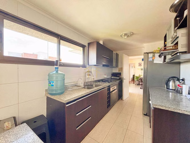 Moderna Casa Peñuelas: 4D+3B y Losa Radiante  (97297) - Imagen 9