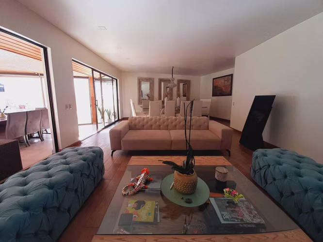 Gran casa y amplio jardín en Las Golondrinas (97694) - Imagen 5