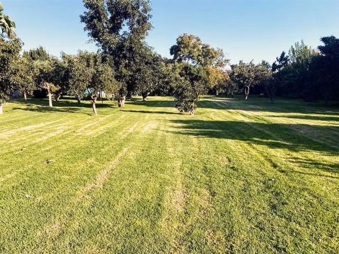 Casa En Venta De 4 Dorm. En Peñaflor