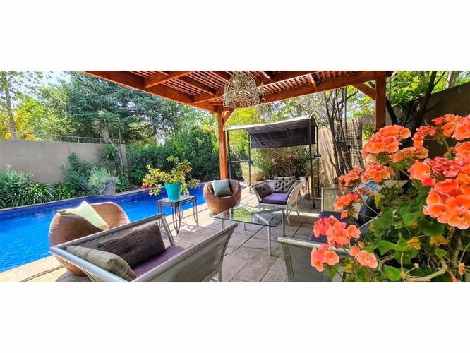 Casa En Venta En Lo Barnechea