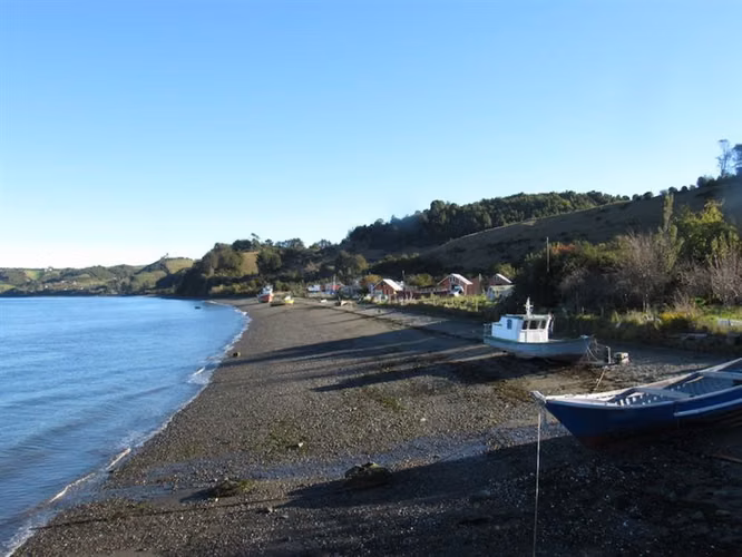 Casa En Venta De 4 Dorm. En Puqueldón, Chiloé