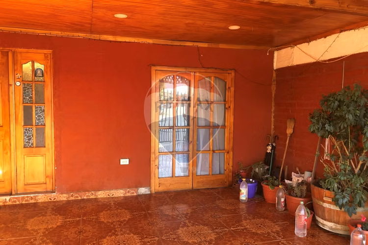 Se vende casa 2 pisos/ villa los ríos/ 5d 2 b