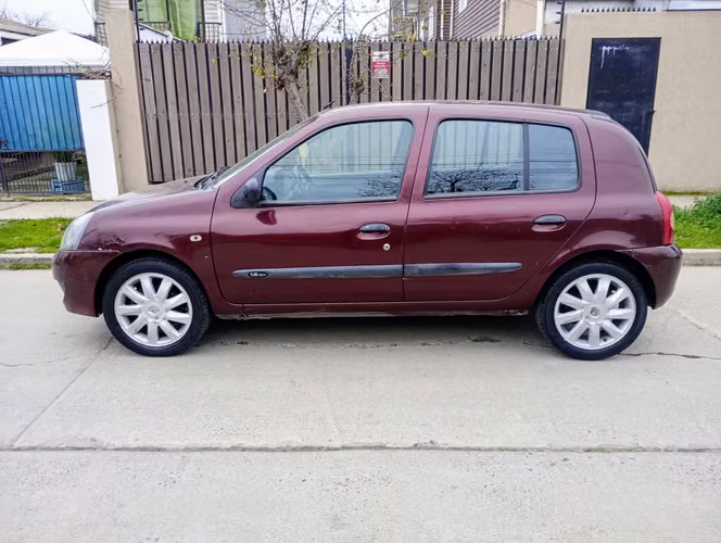 Renault Clio 2007 Hatchback Expression 92000Km Full1.6