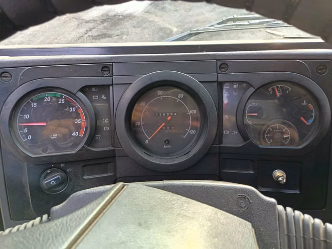 FORD CARGO 915 AÑO 2006