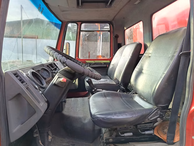 FORD CARGO 915 AÑO 2006