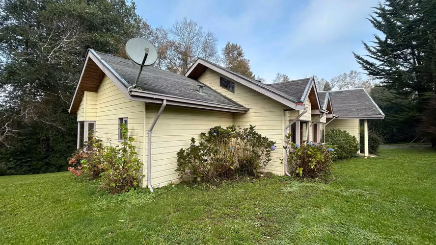 Se vende parcela con casa en condominio Miraflores, Valdivia
